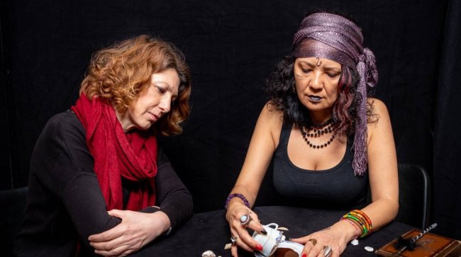 К гадалке не ходи: как в России борются с теми, кто оказывает оккультные услуги - «Мир женщины»