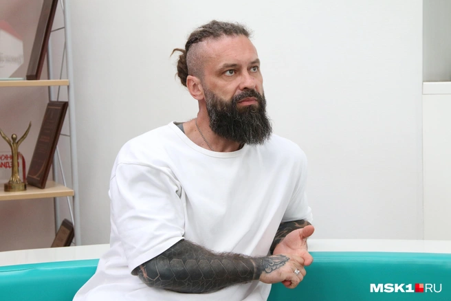 «Елка попросила показать, что делаю»: Гарик Burito рассказал, почему современная музыка недолговечна, а одиночество — не плохо - «Мир женщины»