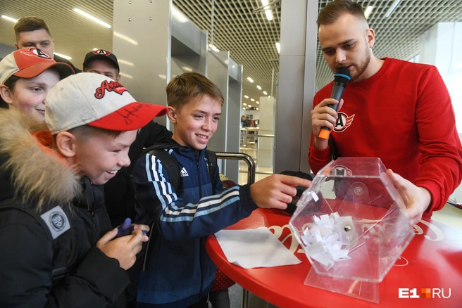 И в карты ему везет! 5 знаков зодиака, которые чаще остальных выигрывают в лотереи - «Мир женщины»